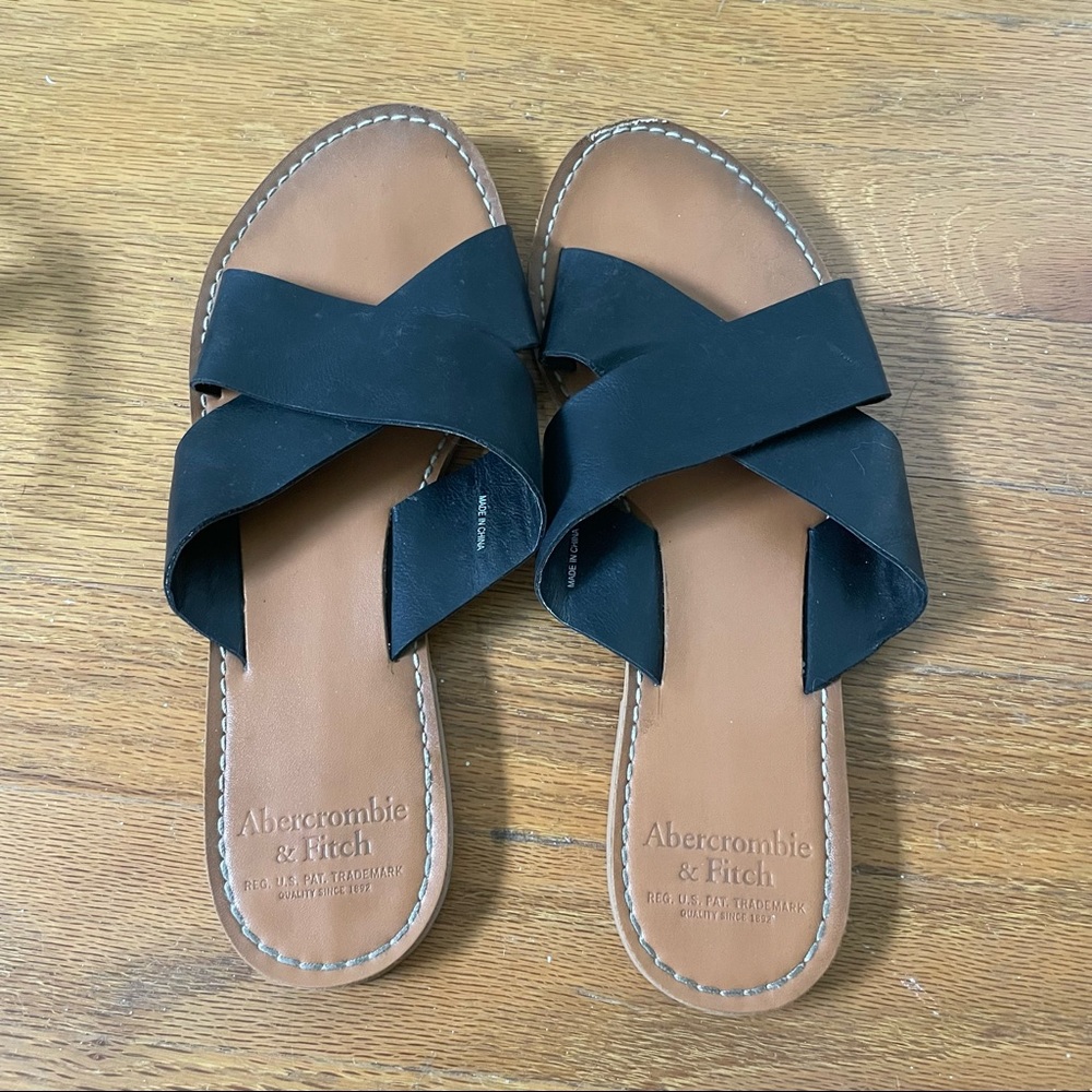 FINAL DAY FLASH SALE!! Abercrombie black crisscross slide sandals